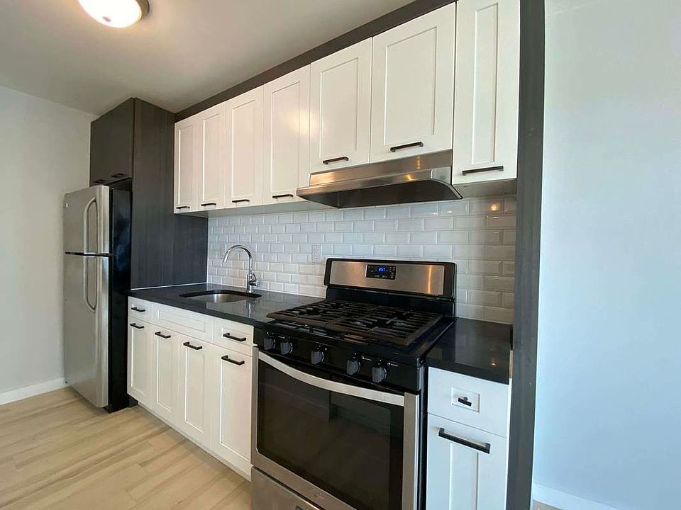 1st image of 260 Audubon Ave #18R