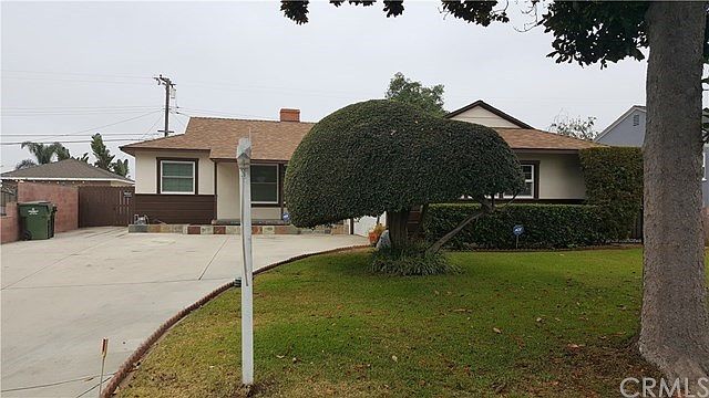 2nd image of 10435 Pounds Ave