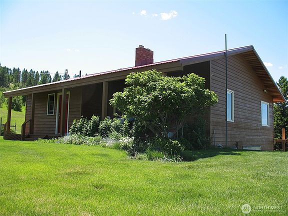 3rd image of 40 TURNER HOMESTEAD Road