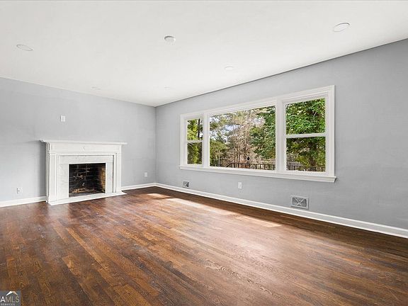 5th image of 2763 Baker Ridge Dr NW