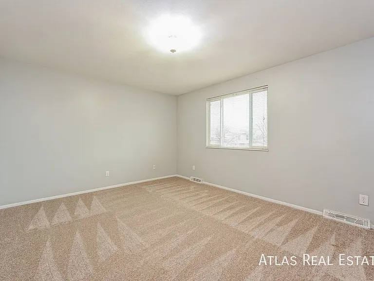 16729 E Layton Ave — Photo 8