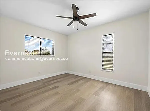 1304 SE 11th St — Photo 14