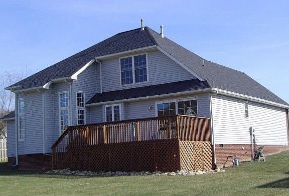2nd image of 410 Wildflower Ln