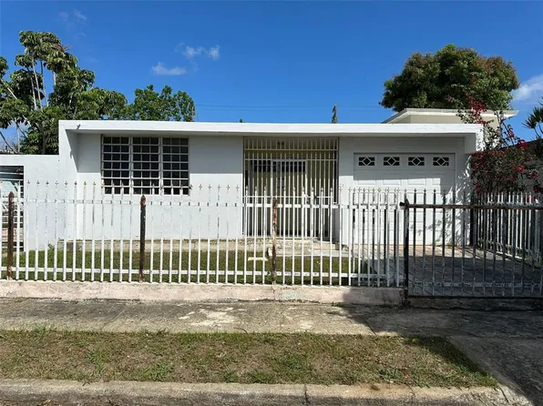 Villa Blanca 25 L 29 Topacio St, Caguas, PR 00725