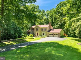 11521 Clara Barton Dr, Fairfax Station, VA 22039