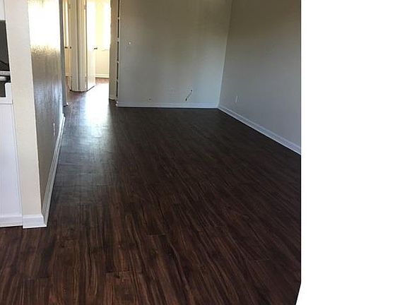 5th image of 5496 Imperial Ave APT 39