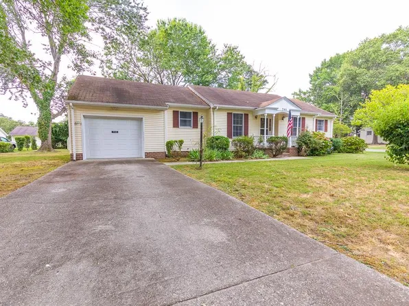 705 Della St, Tappahannock, VA 22560