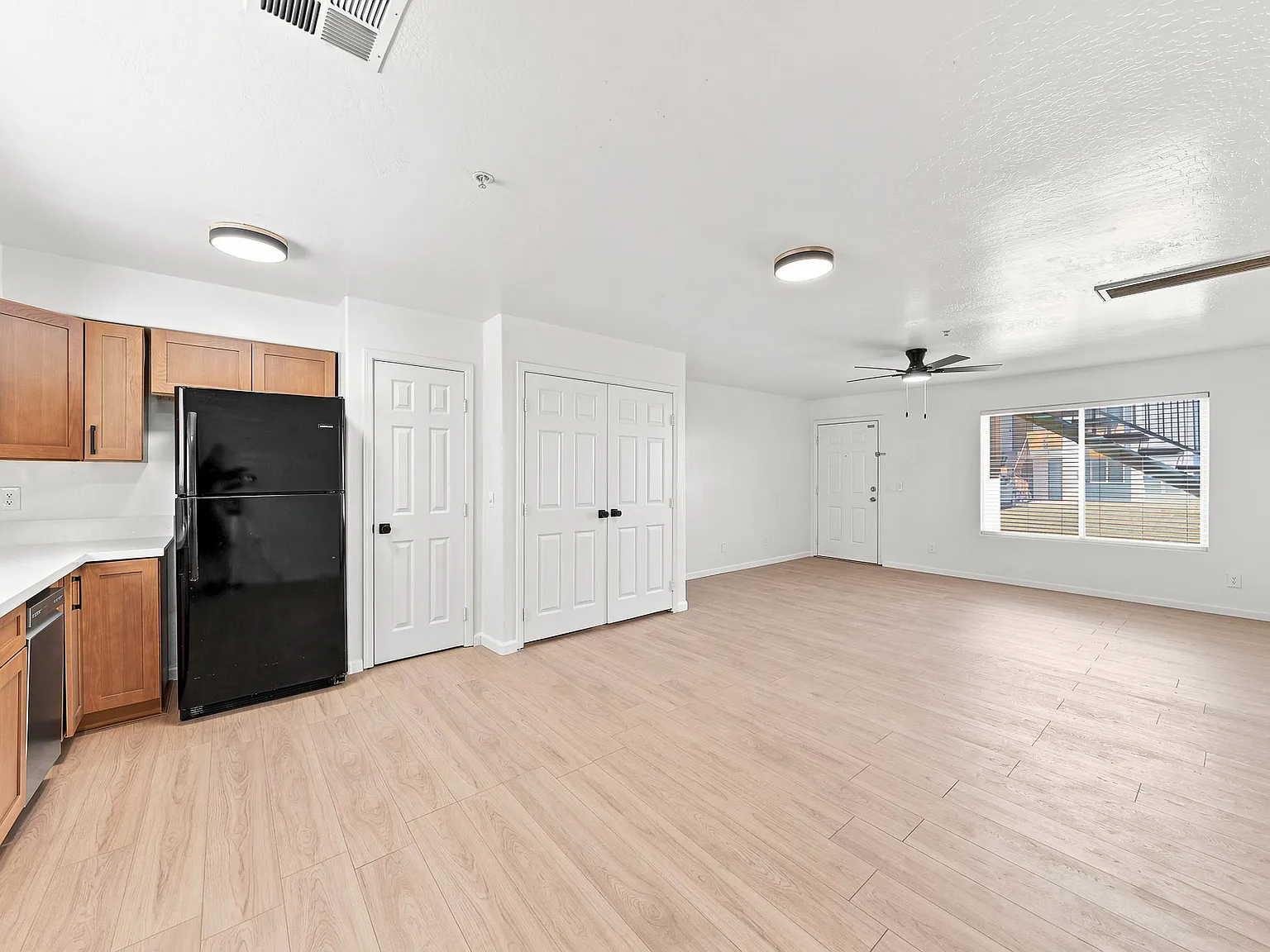 2 bed, 868 sqft, $1,395 — Photo 4