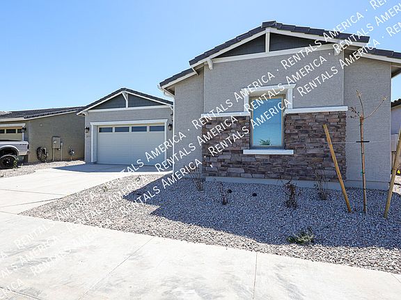 3rd image of 2631 W Pecan Rd