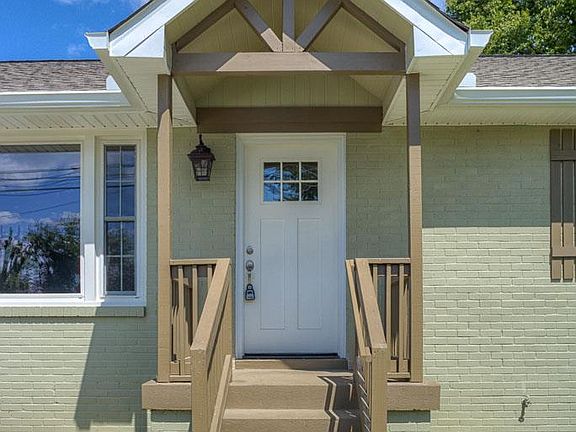 3rd image of 107B Hart Ln