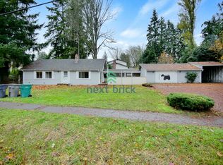 17205 Spruce Way, Lynnwood, WA 98037