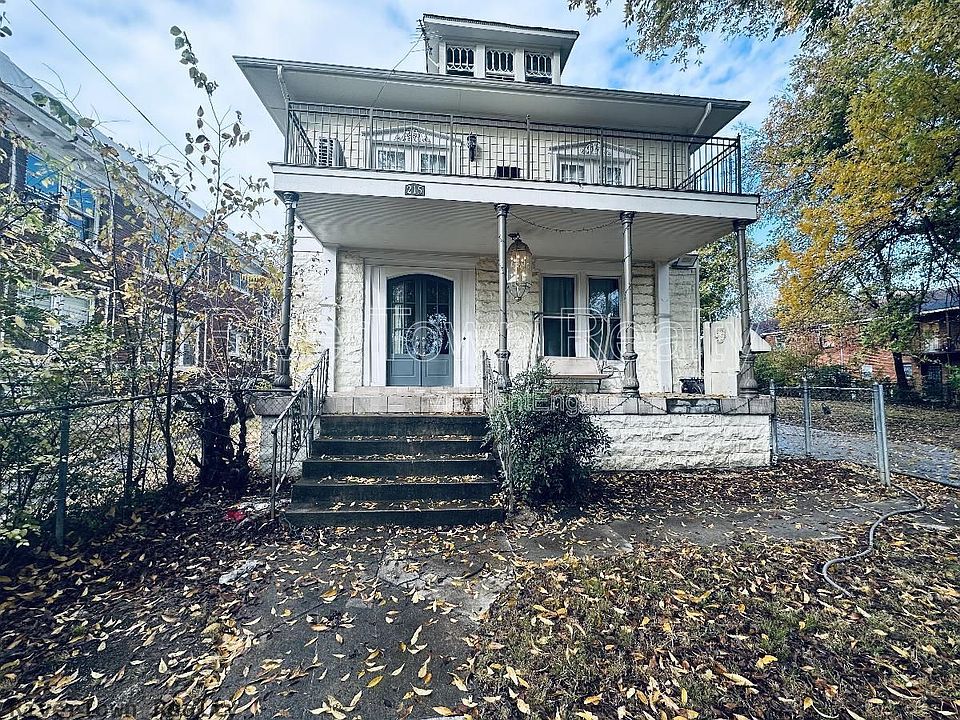 1st image of 215 N Bellevue Blvd #1