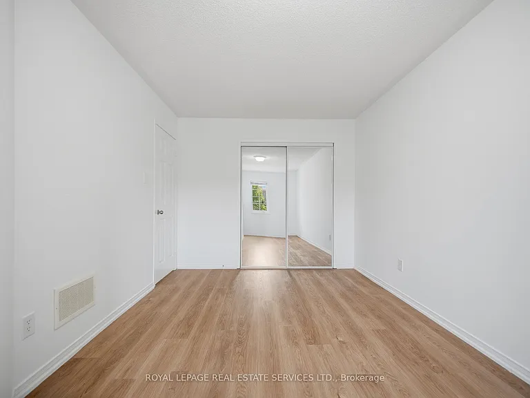 5255 Palmetto Pl #176 — Photo 25