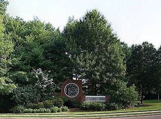 3800 Charles Stewart Dr, Fairfax, VA 22033