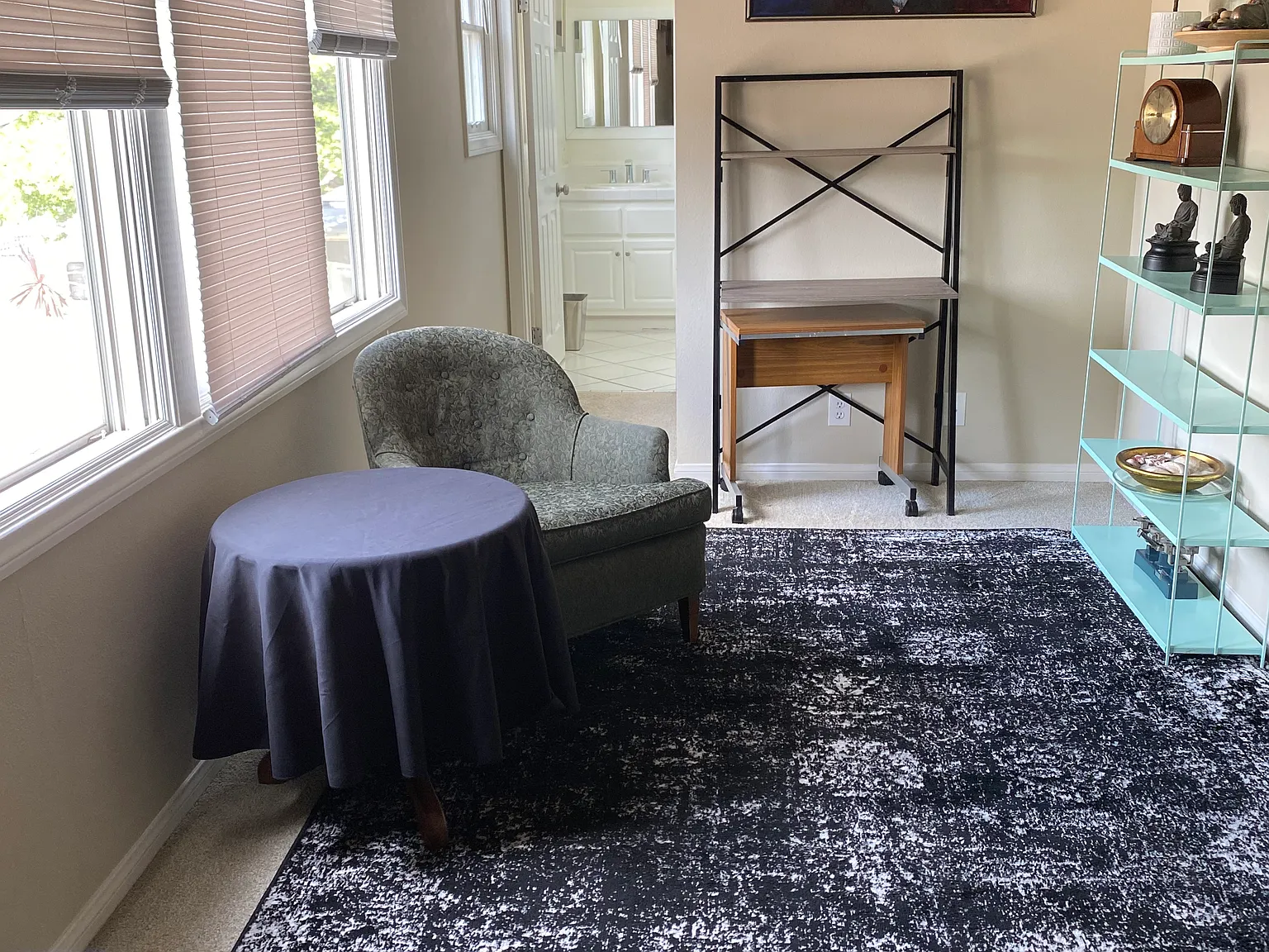 2 bed, 2.5 bath, 2364 sqft, $1,850 — Photo 2