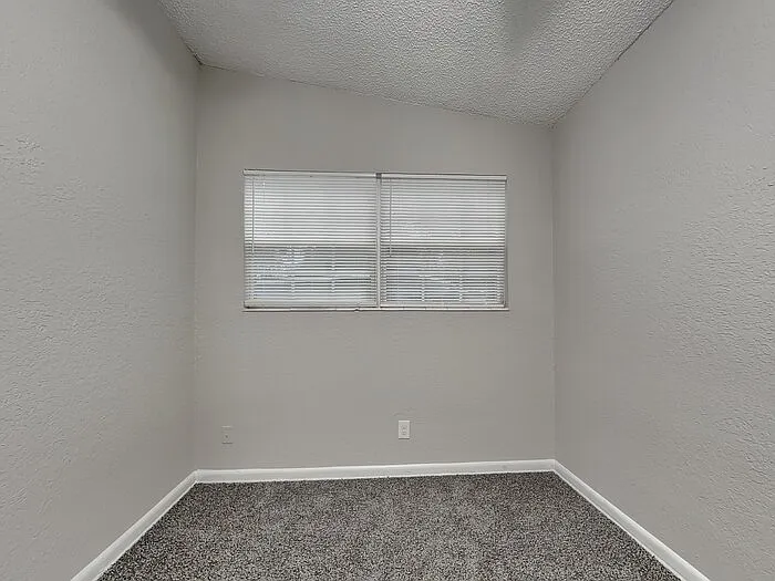6705 Gaspar Cir E — Photo 8