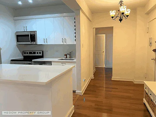 Rented by Medow Property | media 4