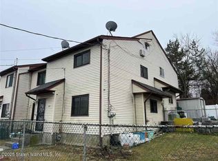 166 Pierce St, Staten Island, NY 10304
