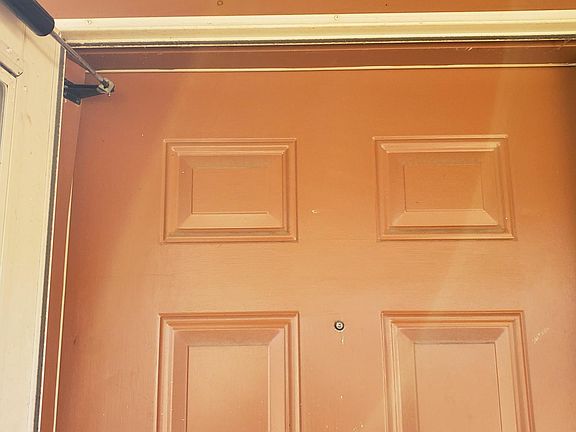 2nd image of 2509 Yorkshire St APT B