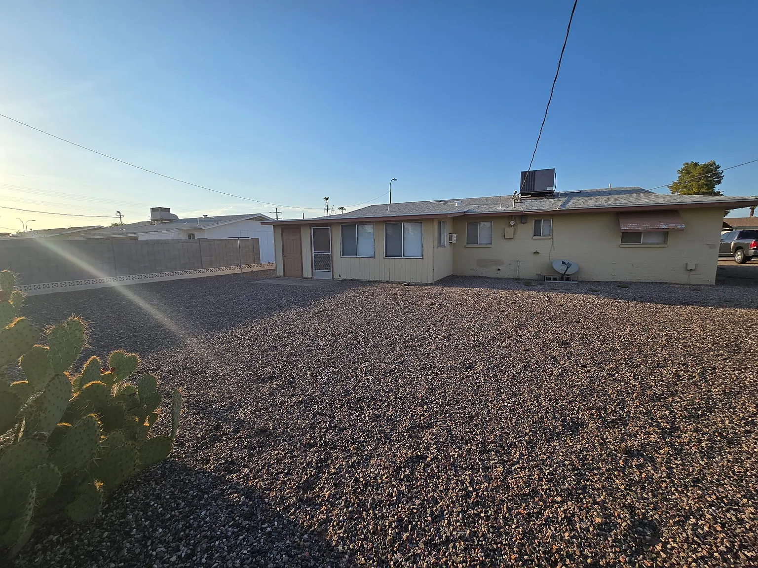 2 bed, 1217 sqft, $1,695 — Photo 2