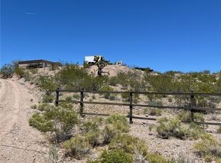 9017 W Tujunga Dr, Willow Beach, AZ 86445