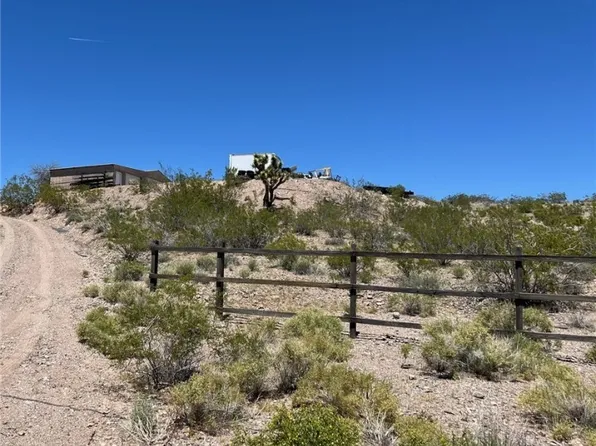 9017 W Tujunga Dr, Willow Beach, AZ 86445