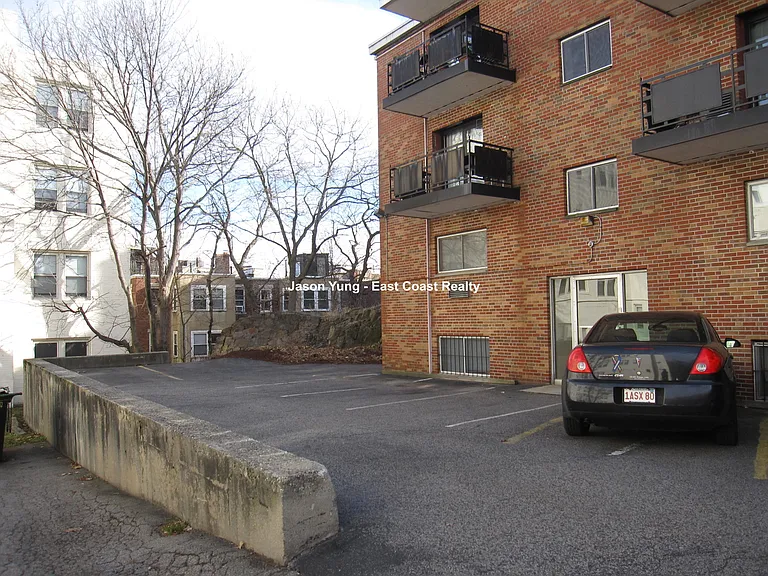 15 Euston Rd #17 — Photo 2