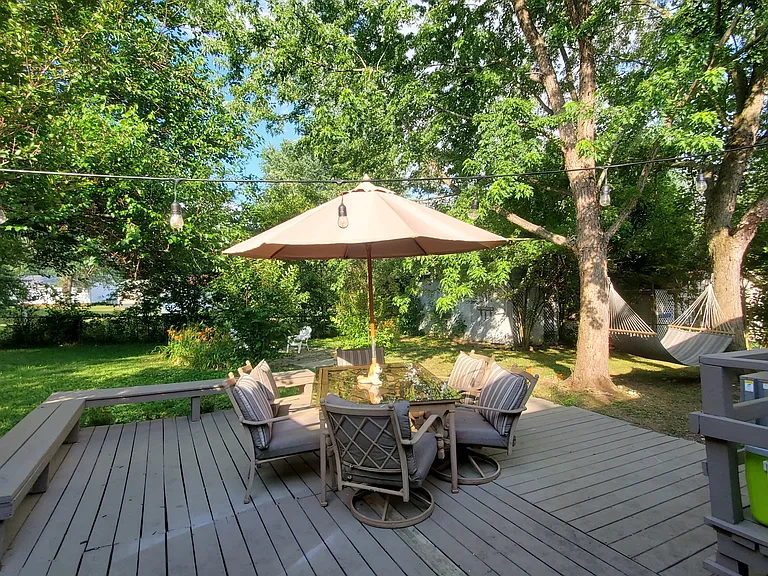 1709 Oak Hill Dr — Photo 6