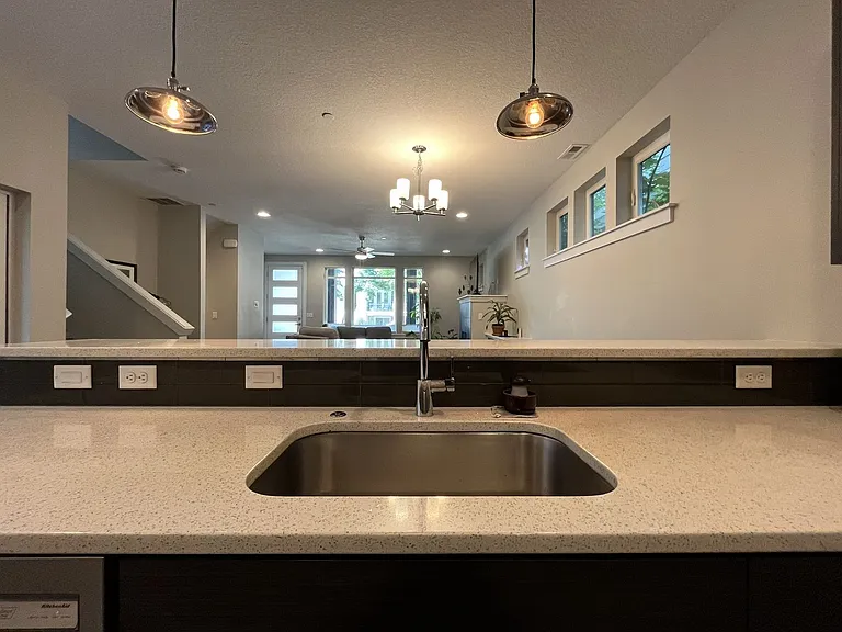 11393 SW Barber St — Photo 12