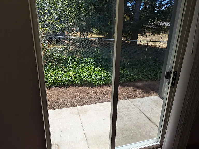 Silverwood Apartments — Photo 123