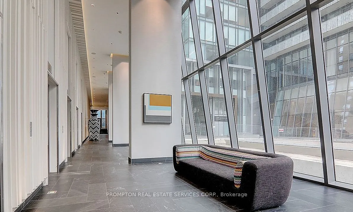2 bed, $3,200 — Photo 2