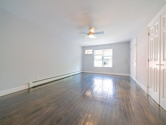 3rd image of 664 Manida St Floor 1