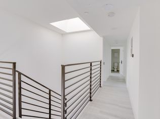 1476 W 35th St, Los Angeles, CA 90018