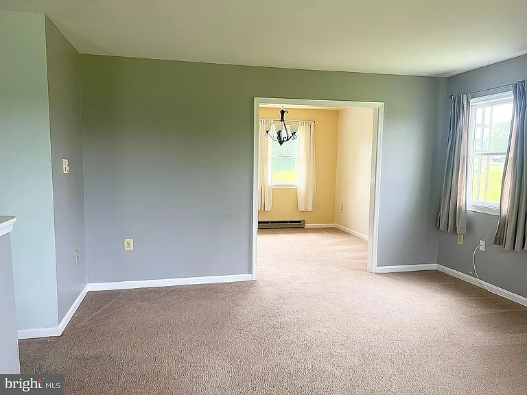 5551 Doubs Rd — Photo 5