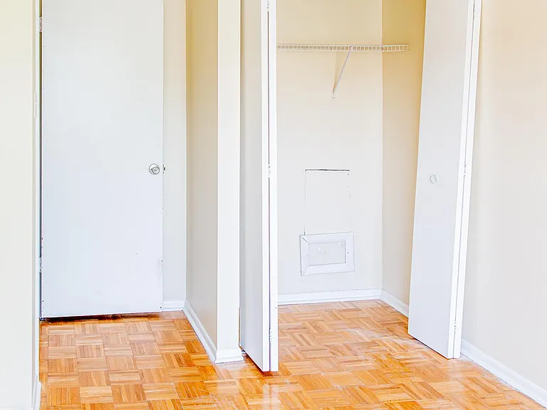 3817 Rolling Way — Photo 12
