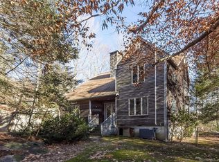 120 Birch Ln, Guilford, CT 06437