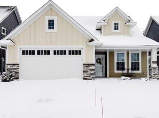 5022 Dale Ridge Rd, Woodbury, MN 55129