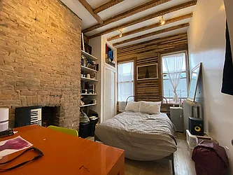 Rented by Nolita Group