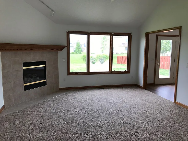 2726 Bearberry Ct — Photo 3