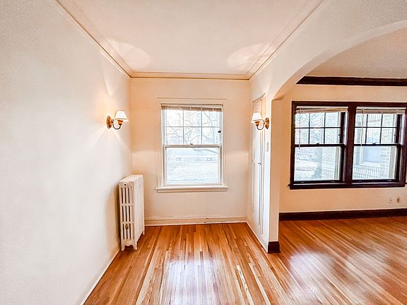 2nd image of 2446 Colfax Ave S #304