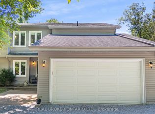 967 Upper Dwyer Hill Rd, Ottawa, ON K0A1L0