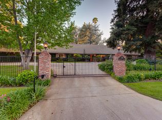 738 Berkshire Ave, La Canada Flintridge, CA 91011