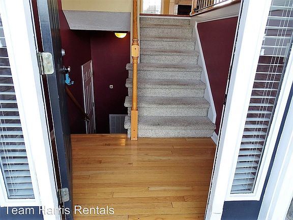 4th image of 162 Vail Ct