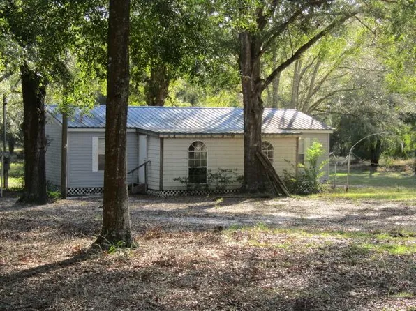 600 NW 62nd Ct, Bell, FL 32619