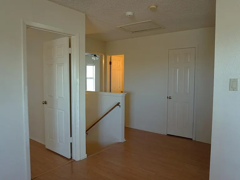 7515 Foss Mdws — Photo 17