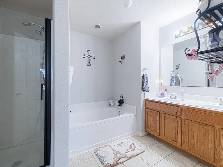 24435 Cornell Park Ln — Photo 21