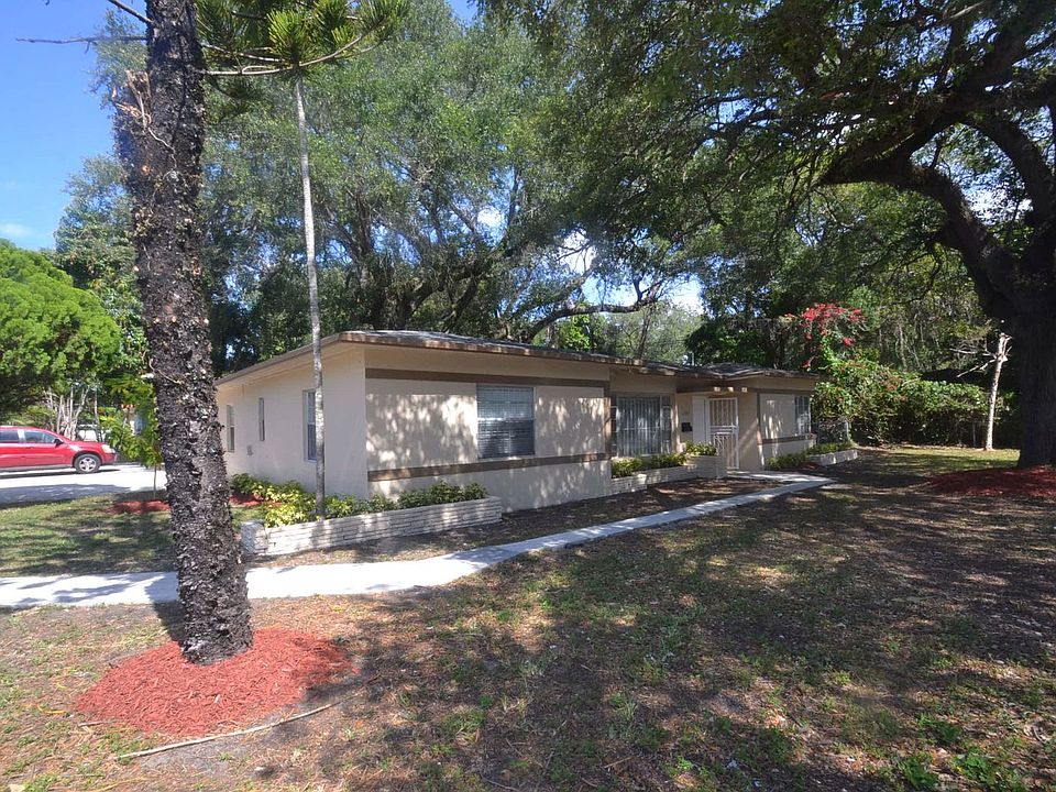 1st image of 16000 NE 6th Ave