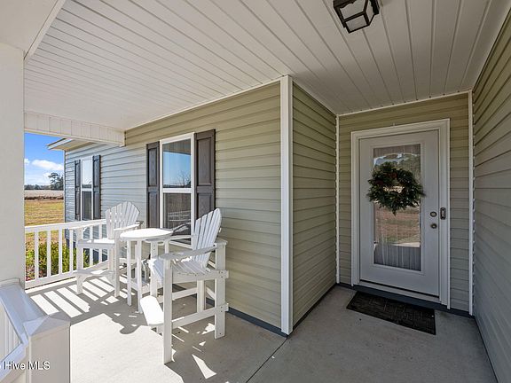 3rd image of 133 Buckskin Drive