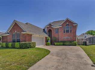 6711 Classen Trl, Arlington, TX 76002