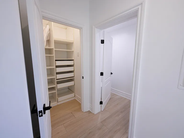 6029 Fairview Pl — Photo 93